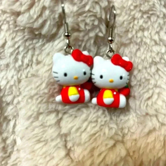 Hello Kitty Jewelry - Hello kitty earrings